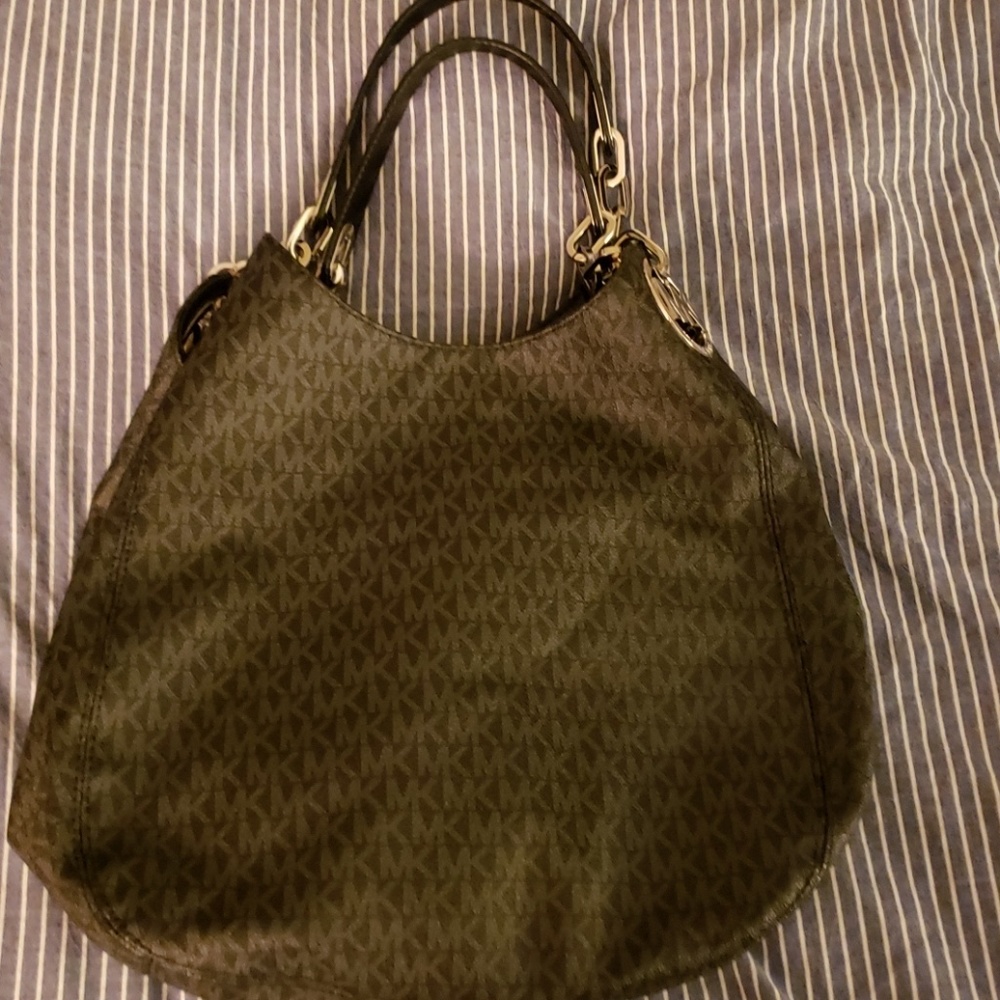 Michael Kors Hobo bag with chain straps